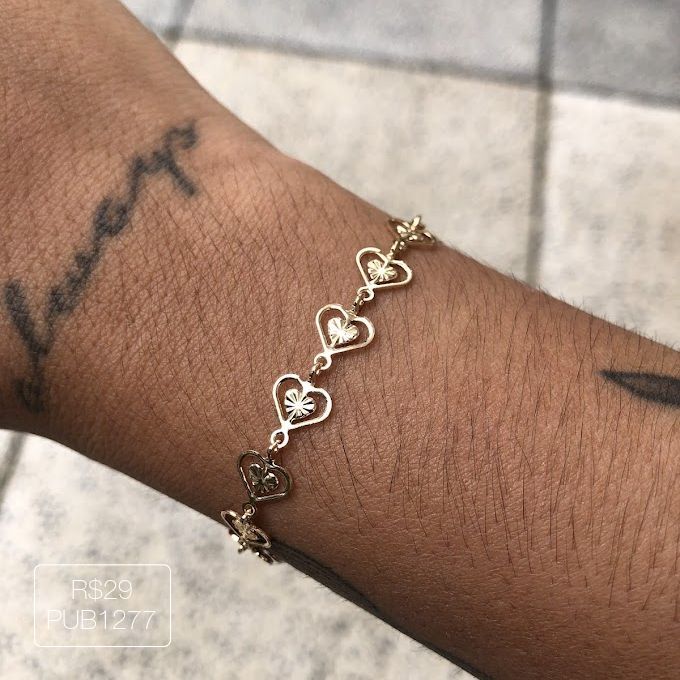 Pulseira de Corações Diamantados Lisa Dourada